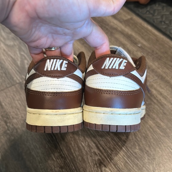 Nike dunk Brown and White Women's Shoes - Picture 2 of 8